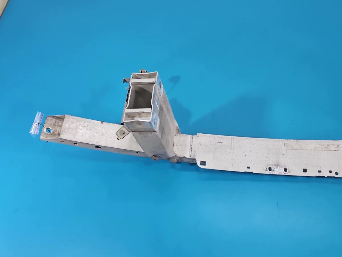 Träger Stoßfänger Vorne Mercedes W204 image 6