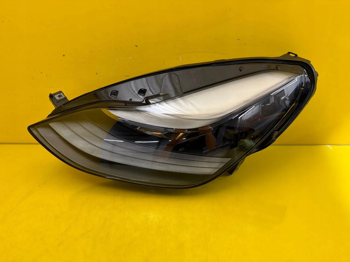 Tesla Model Y Left Headlight Full LED Used image 4