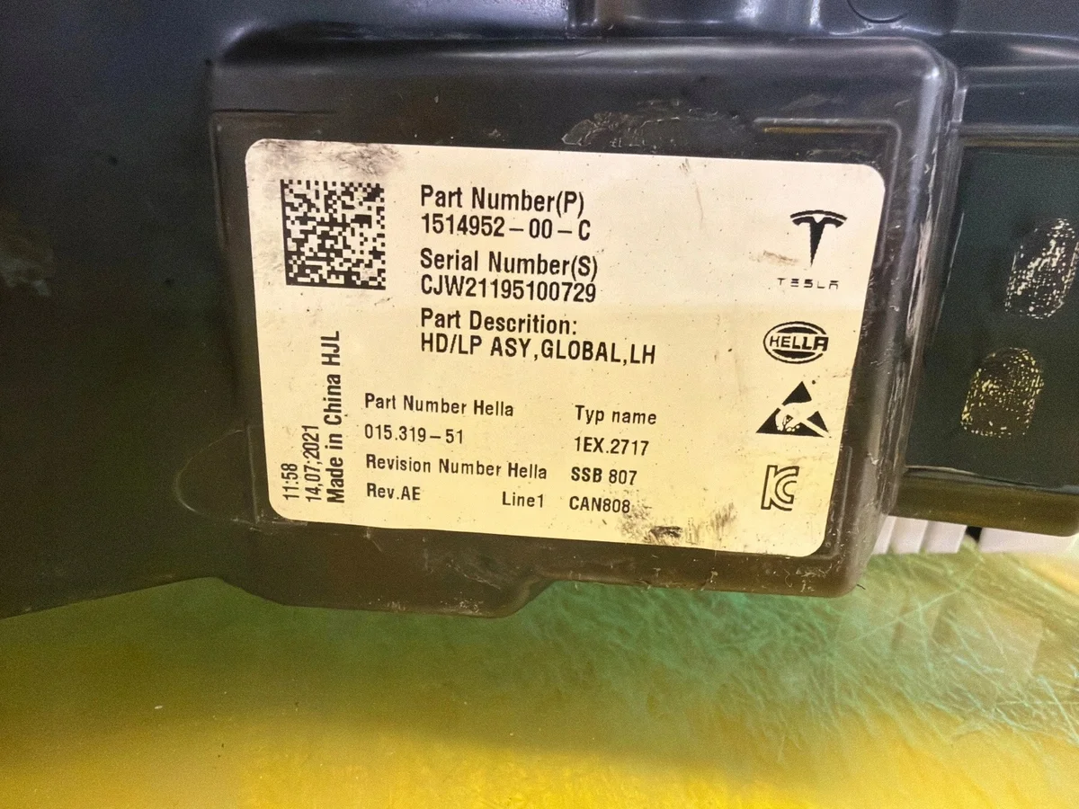 Tesla Model Y Left Headlight Full LED Used image 6