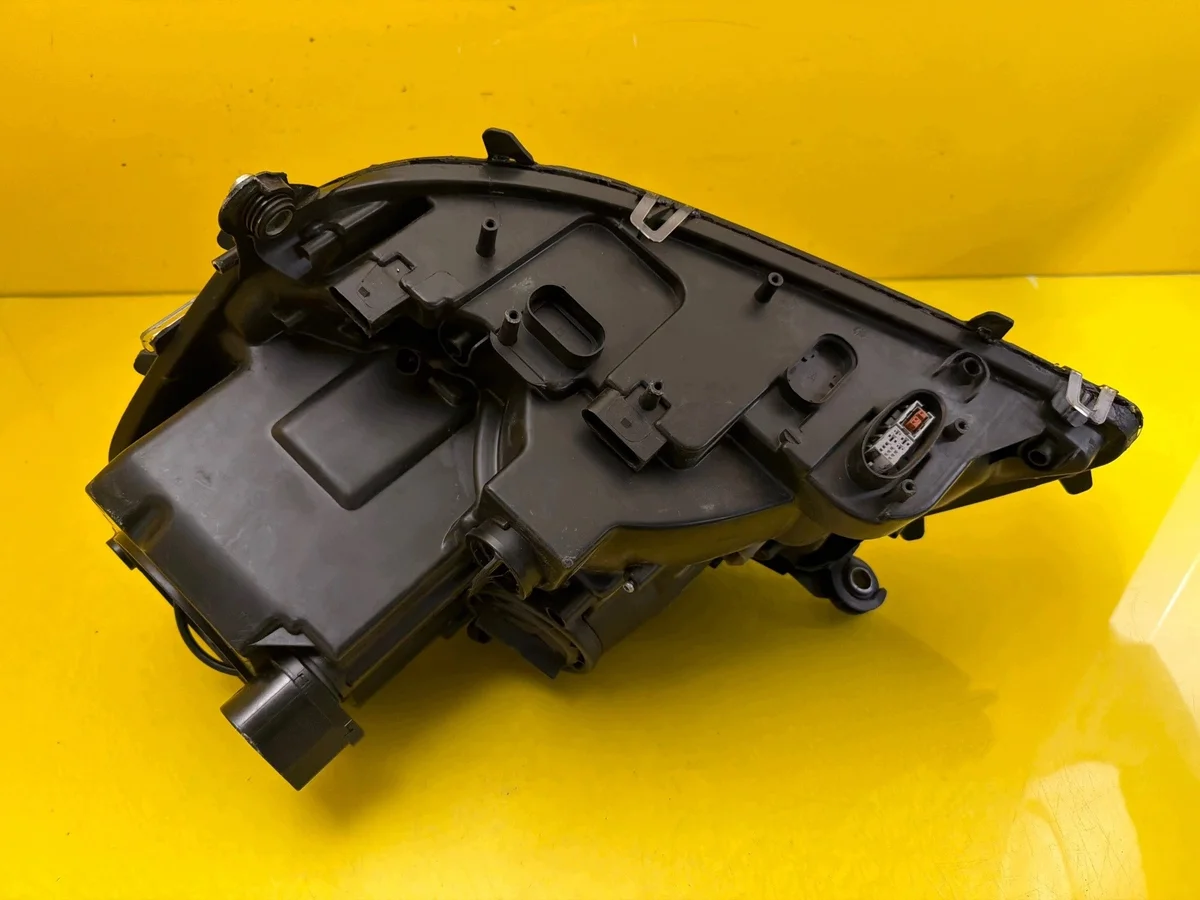 Phare Droit Mercedes ML W164 Xenon A1648206801 image 8