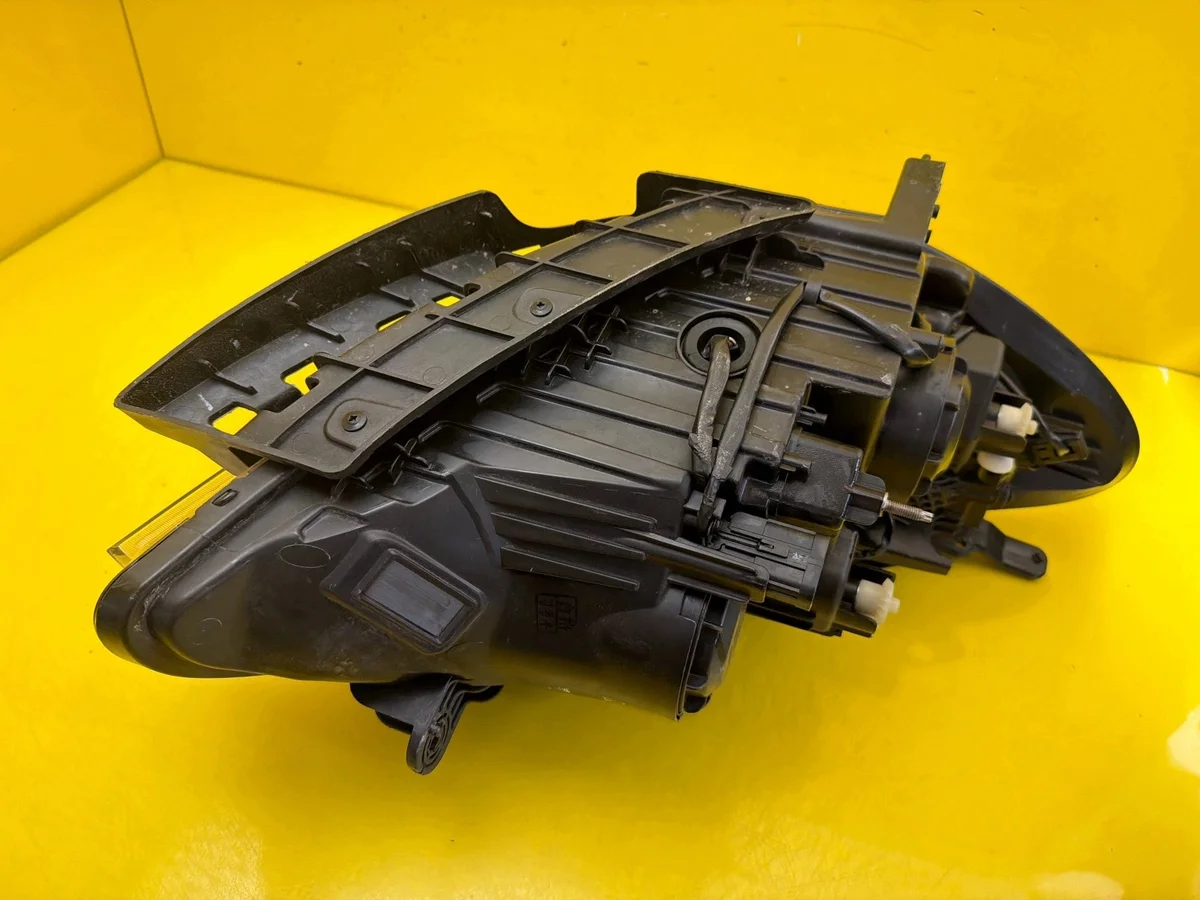 Vänster framlykta Opel Mokka 1 A (2012-2016) image 10