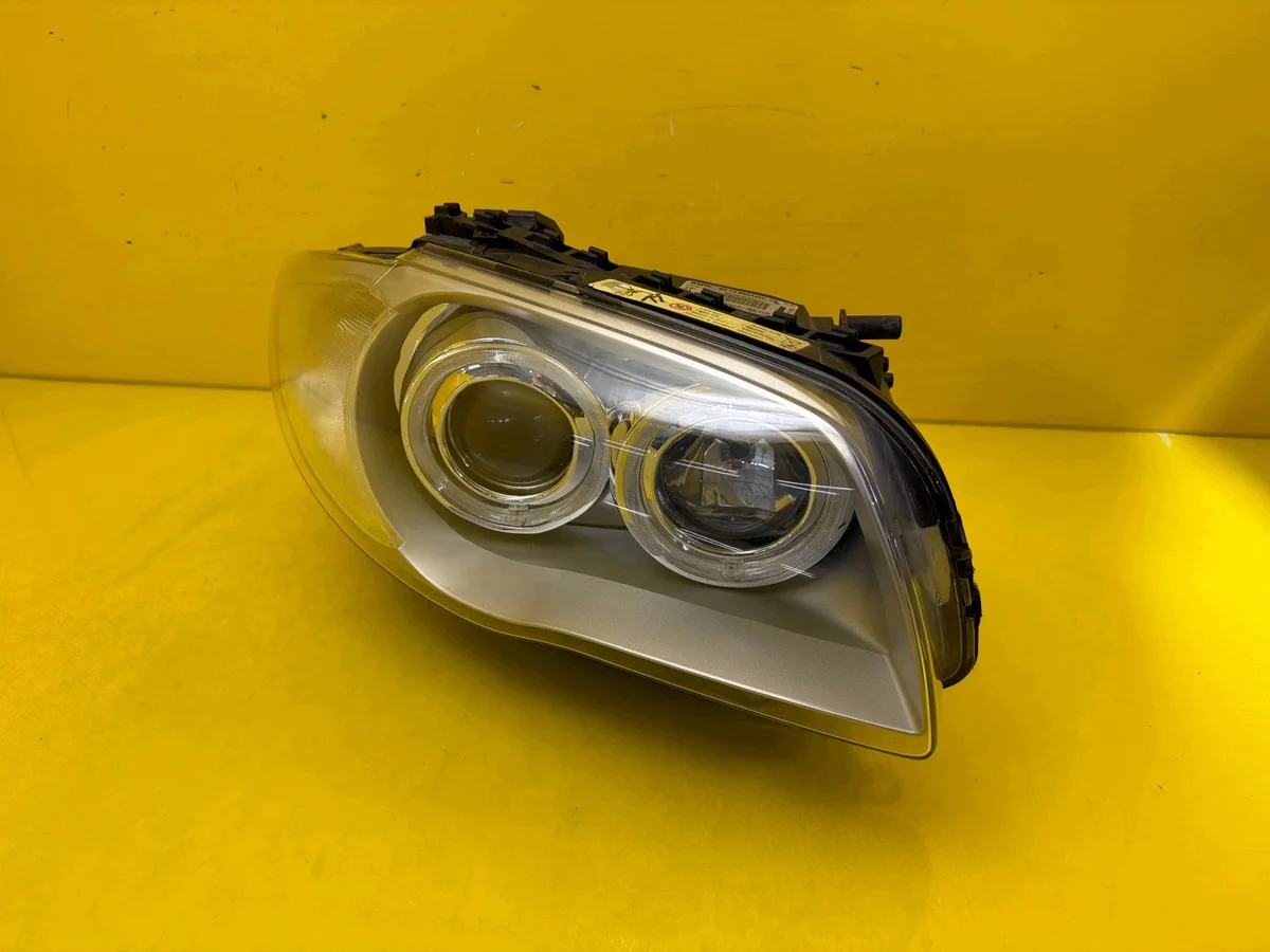 Höger Strålkastare BMW 1 E87 E81 Xenon image 3