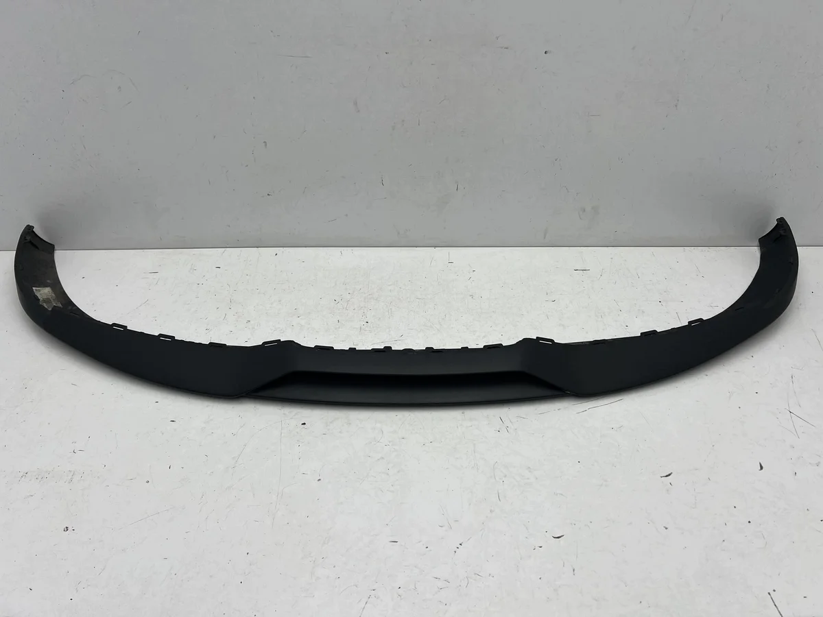 Spoiler delantero Porsche Taycan 9J1807541