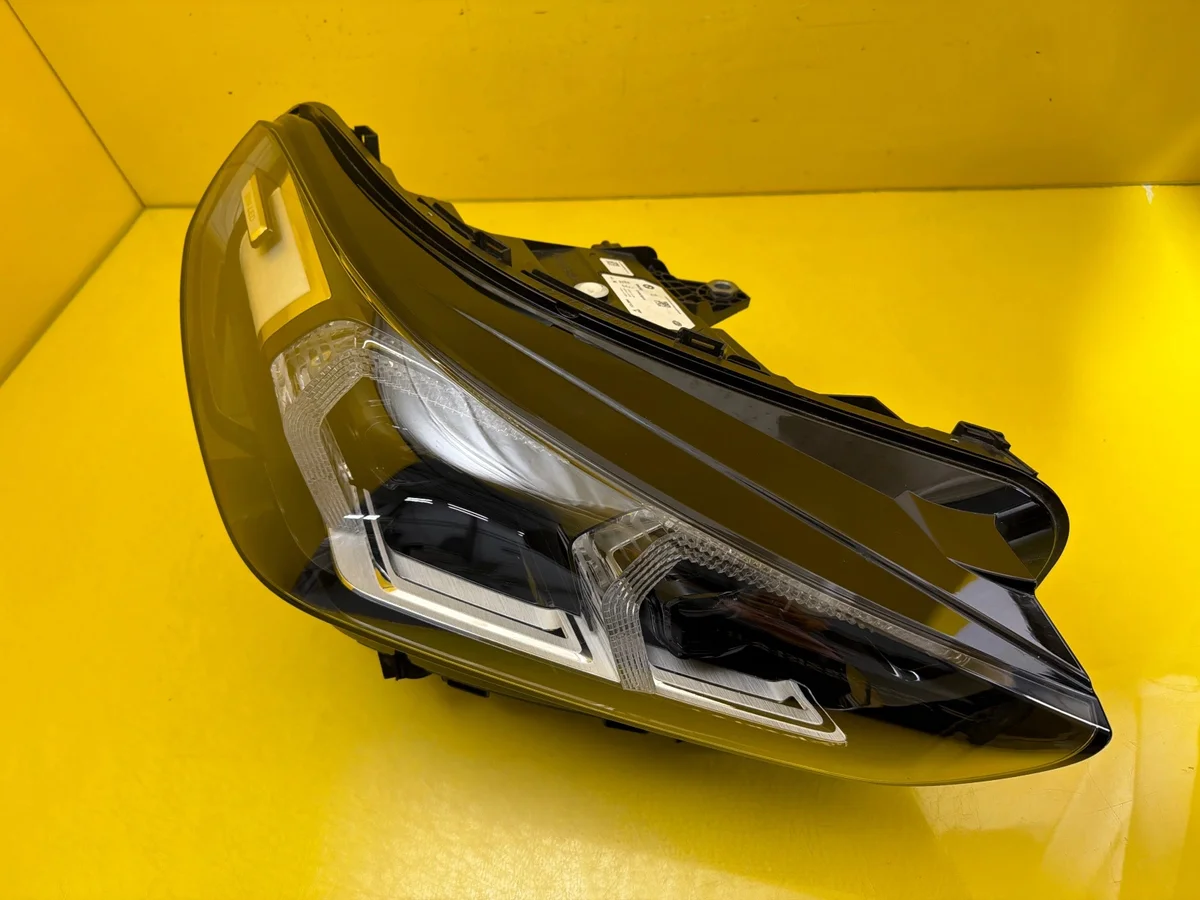 BMW X1 U11 Right Full LED Headlight 5A5BD48-02 image 4
