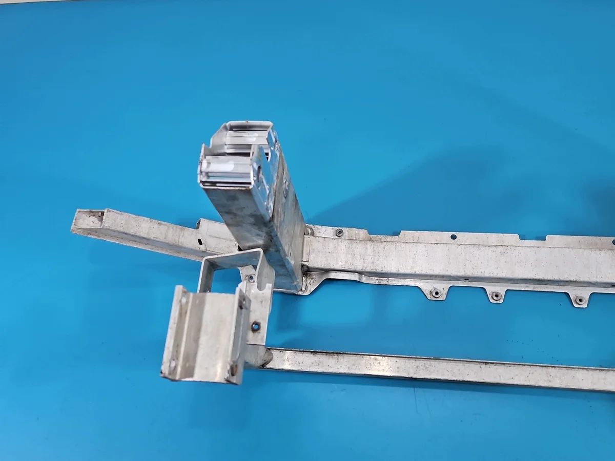 Reforço Para-choque Dianteiro BMW X3 G01 image 9