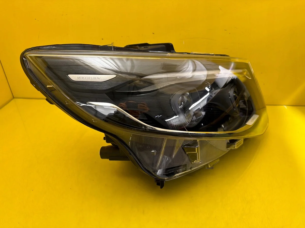 Mercedes Vito W447 Multibeam LED Lampa Höger
