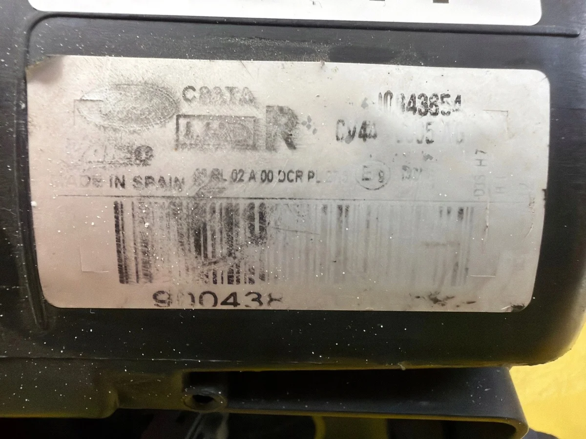 Farol Direito Ford Kuga MK2 Bi-Xenon Usado image 6