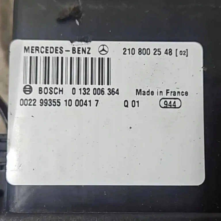 Bomba vacío Mercedes CLK C208 2108002548 image 4