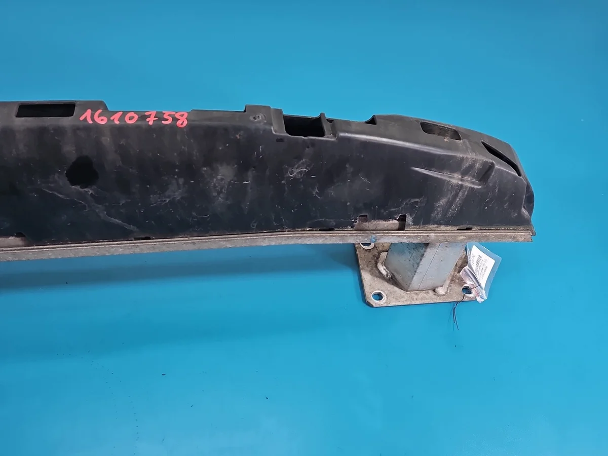 Renfort pare-chocs avant Citroen C4 Grand Picasso