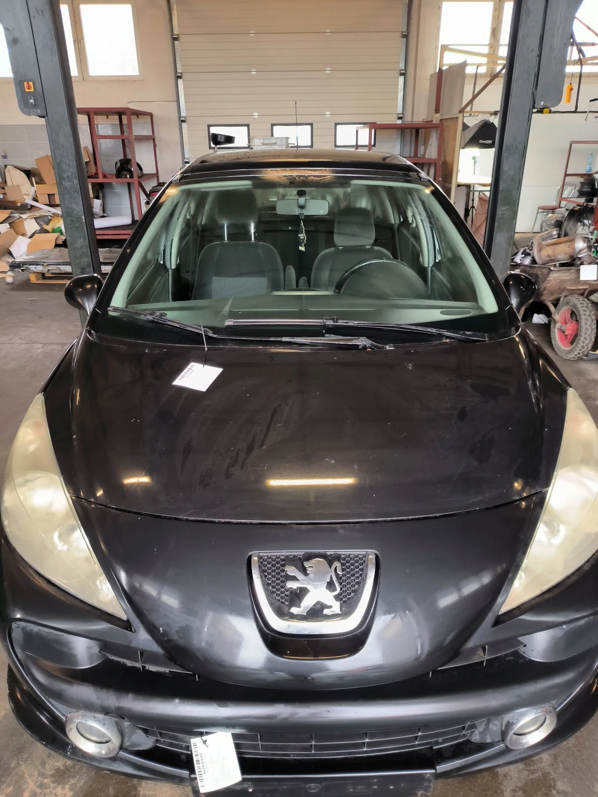 Capot PEUGEOT 207 d'occasion image 2