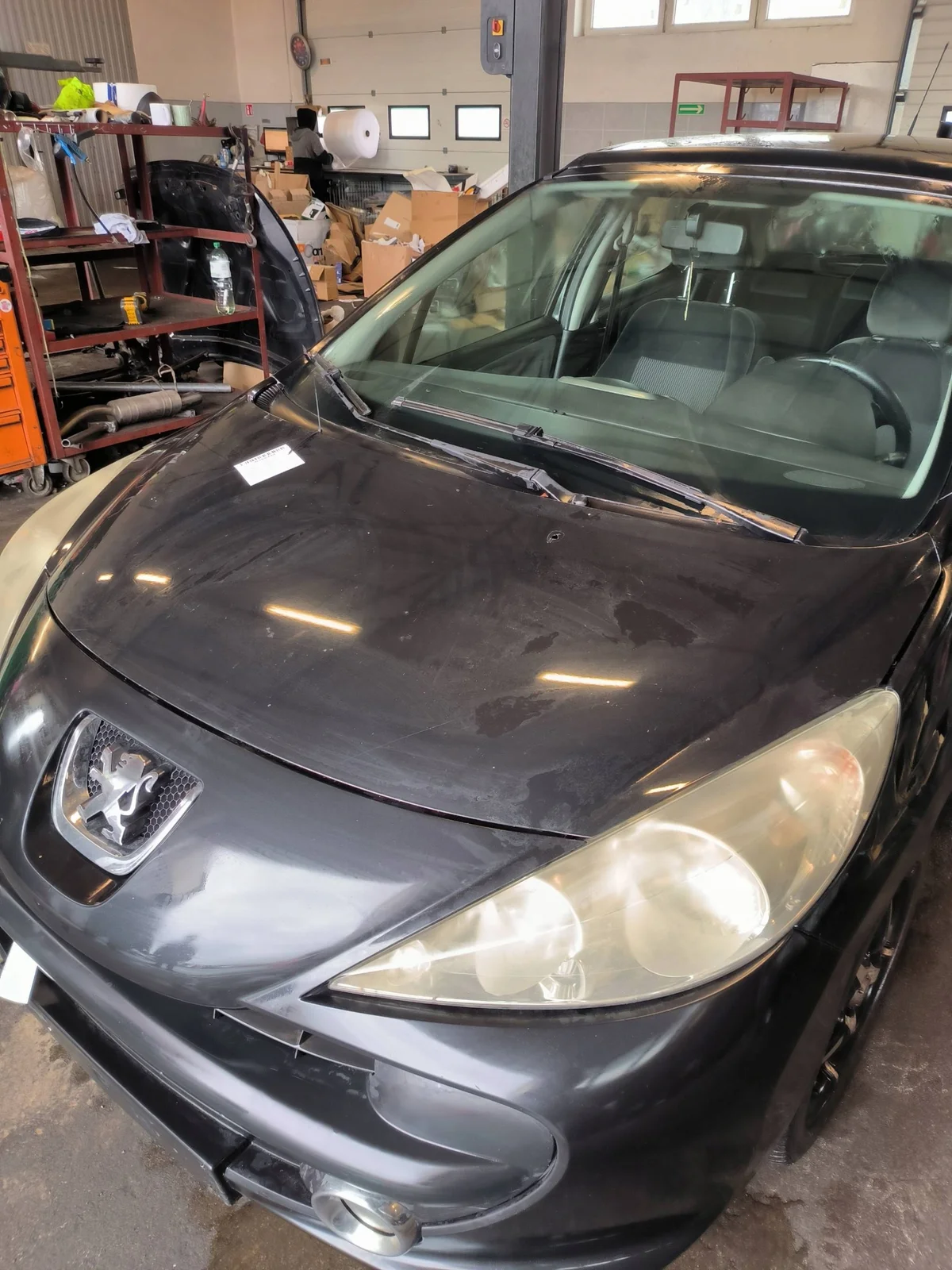 Capot PEUGEOT 207 d'occasion image 3