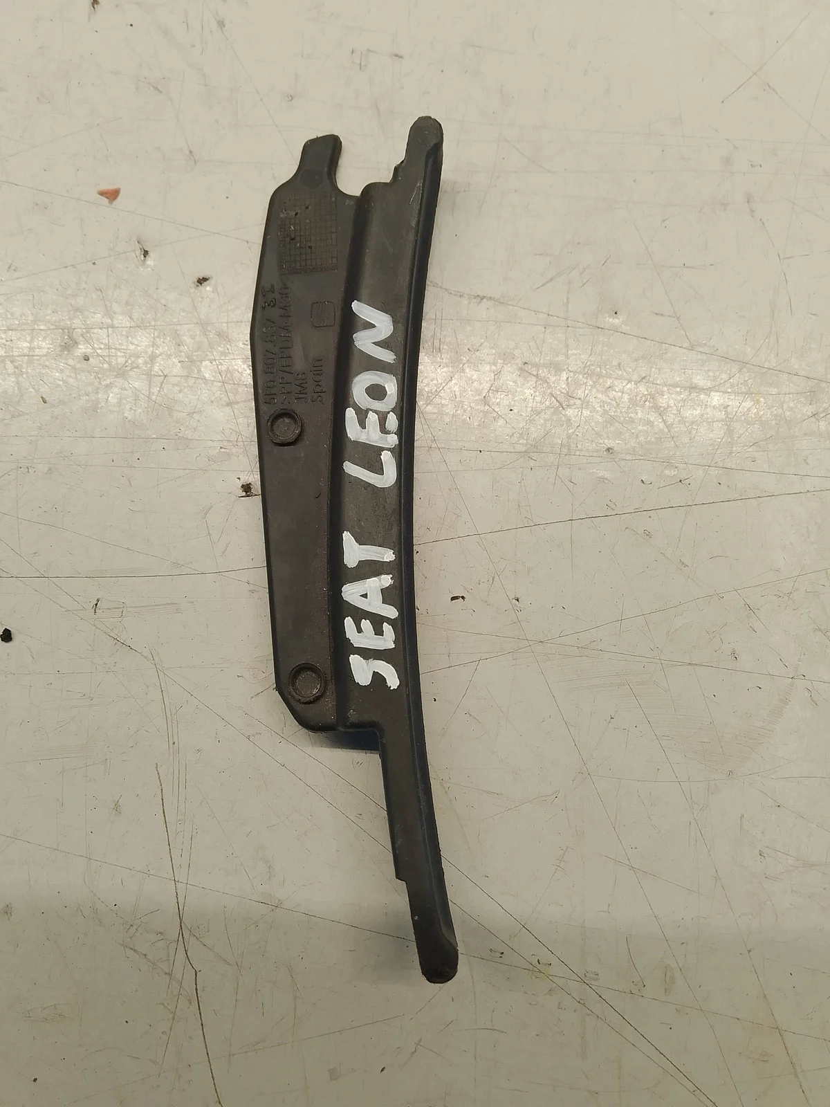 Seat Leon 5F Verkleidung Radlauf Hinten 5F0807837