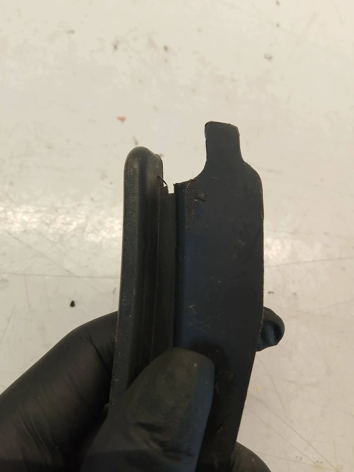 Panel spoiler Seat Leon 5F0807837 image 4