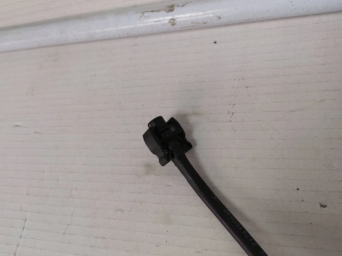 Water Hose Pipe for Renault E-Tech 217418564R image 4
