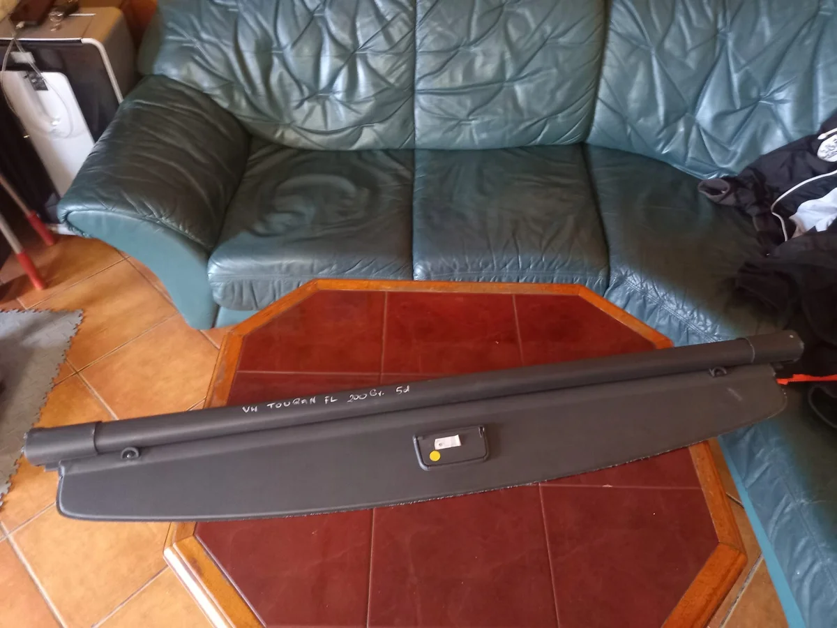 Touran I Rollo Kofferraum 1t0867871j