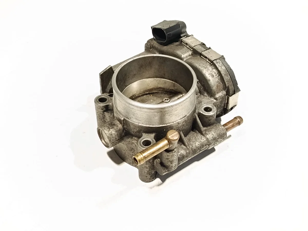 Ford Mondeo MK3 1.8 16V SCI Papillon 0280750110 image 3