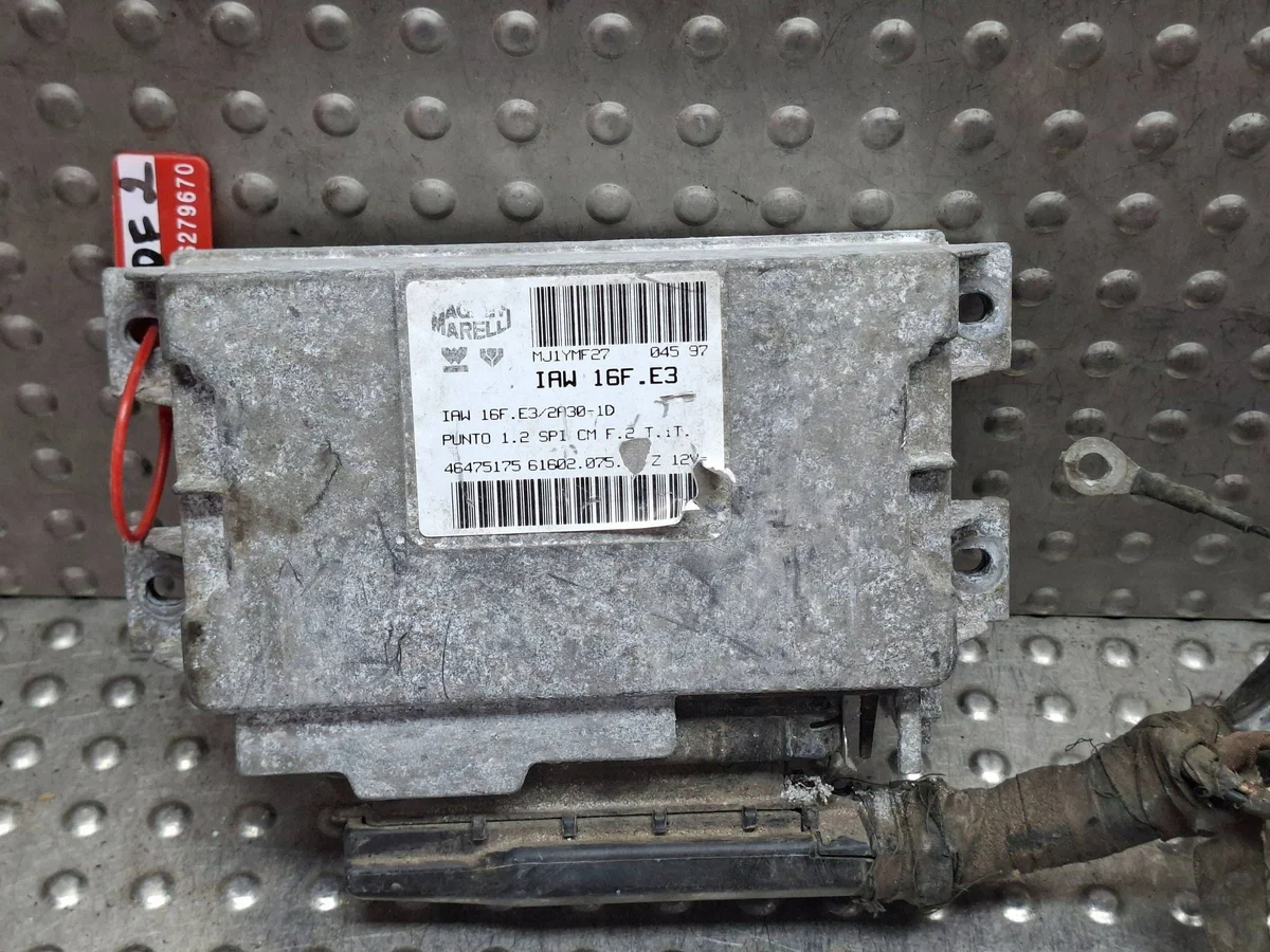 Moottorinohjain IAW16FE3 46475175 Fiat Punto II