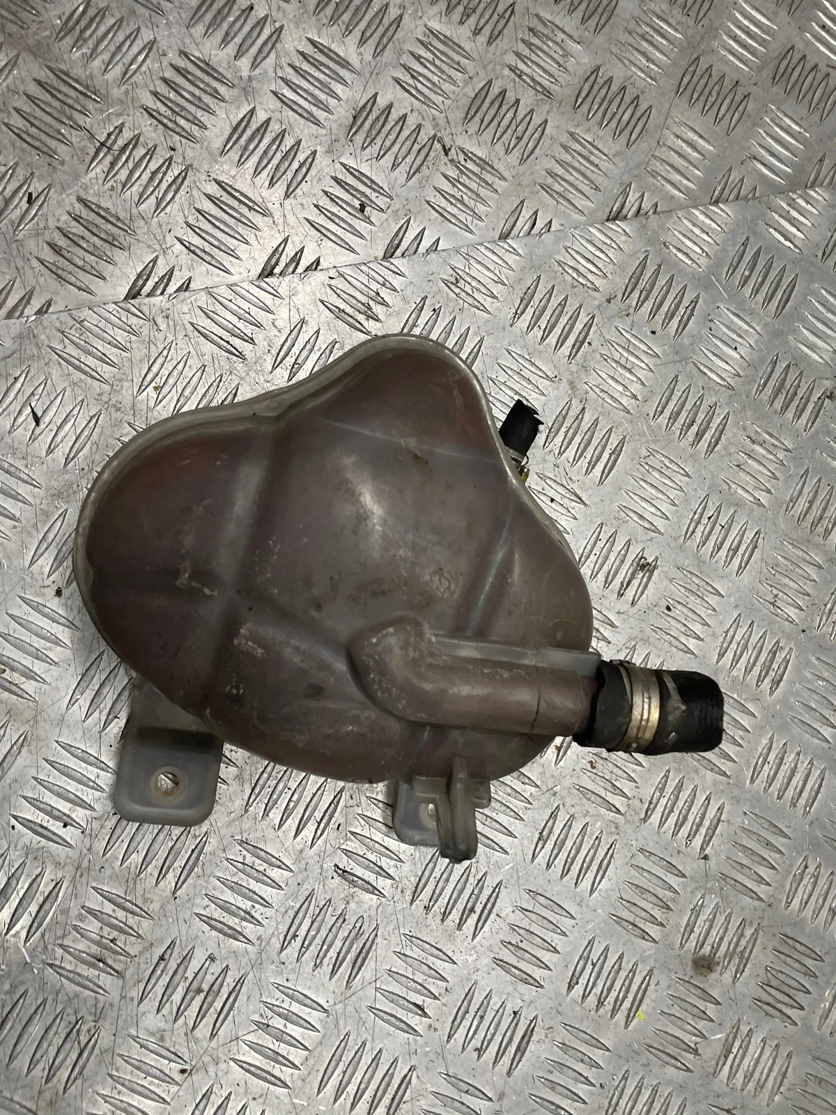 Ausgleichsbehälter Fiat Grande Punto 1.4 8V 05-12 image 5