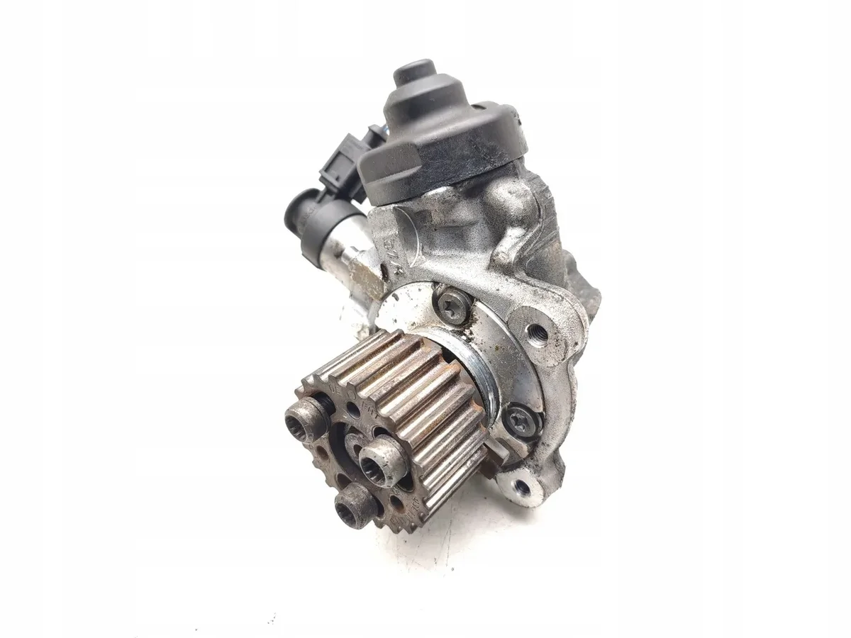 Pompe injection Volkswagen OE 03L130755