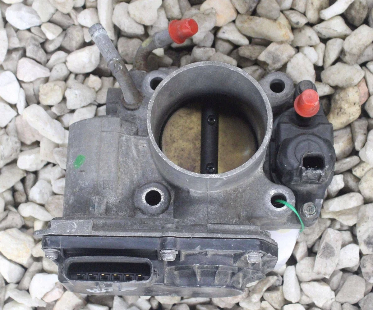 Honda GMA4A Gasklephuis Gebruikt image 3