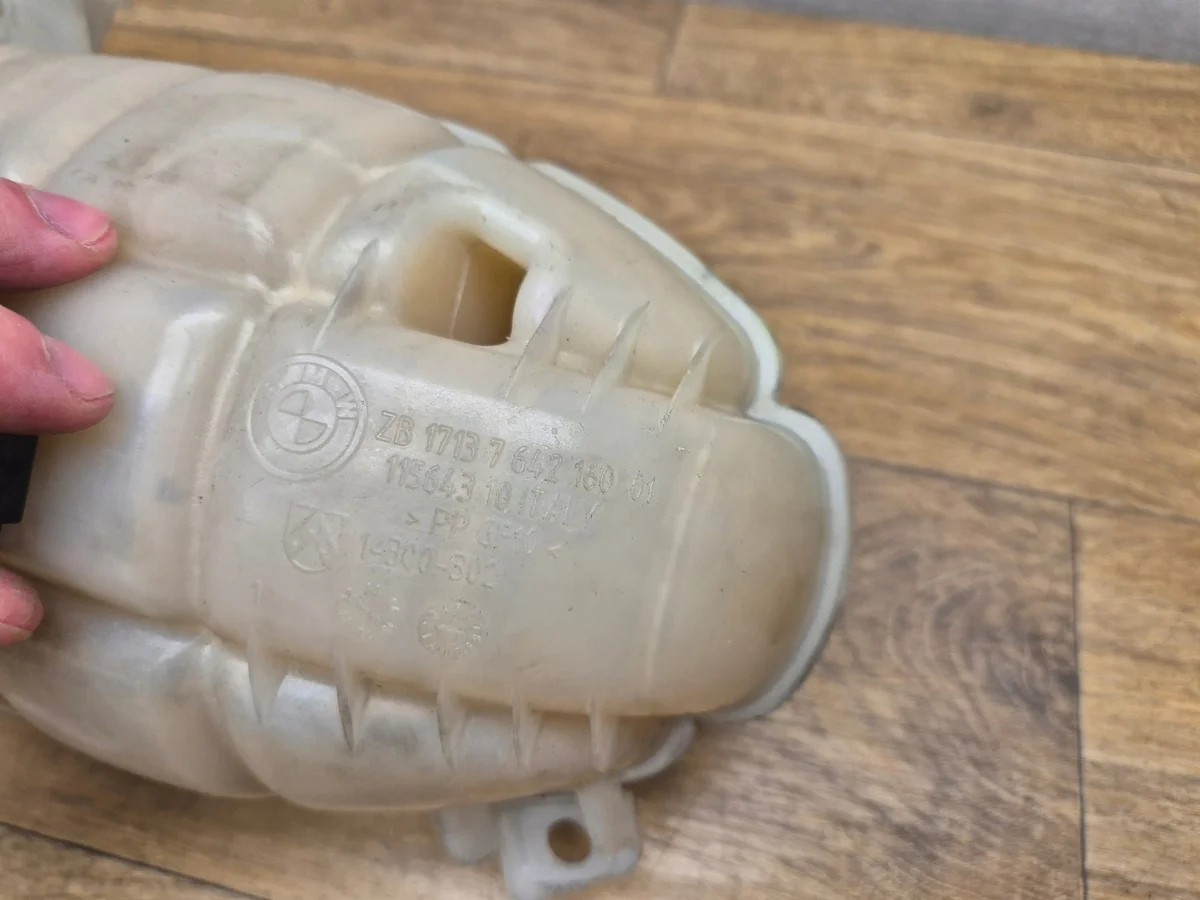BMW Expansion Tank 7642160 image 5