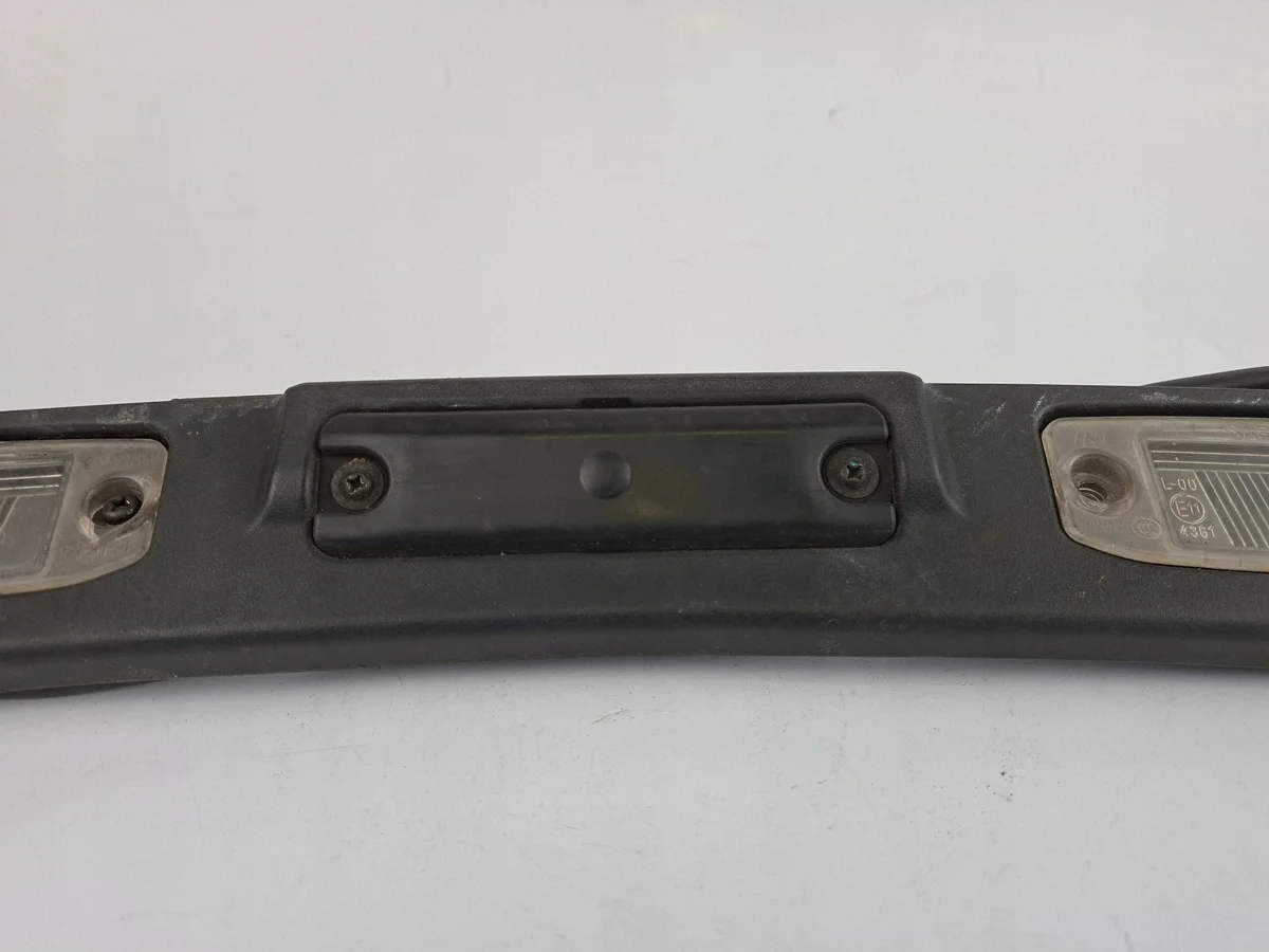 Blende Heckklappe Kia Sportage III Schwarz 873113W010 image 4