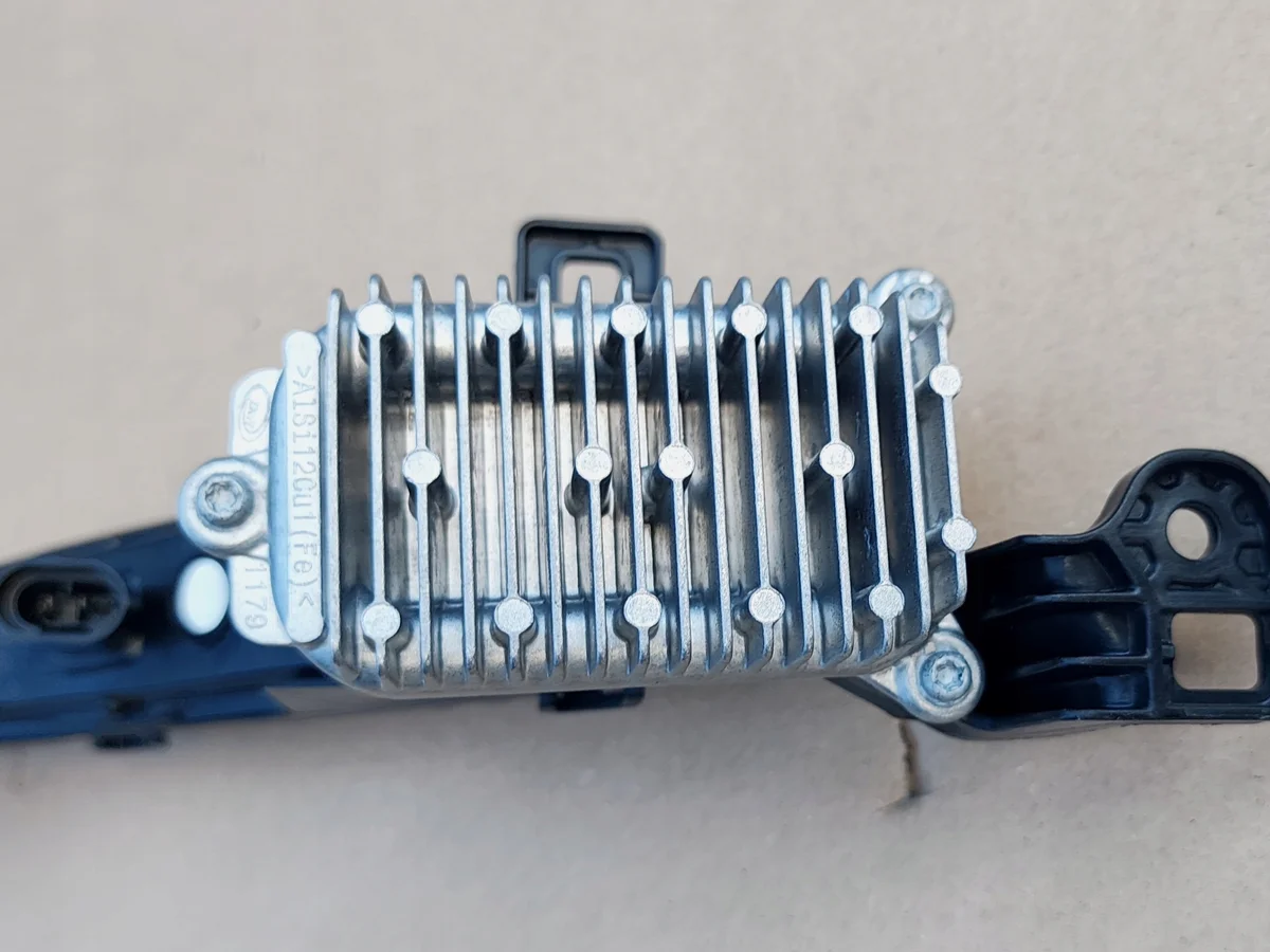 Luz DRL LED Renault Koleos II Usado image 7