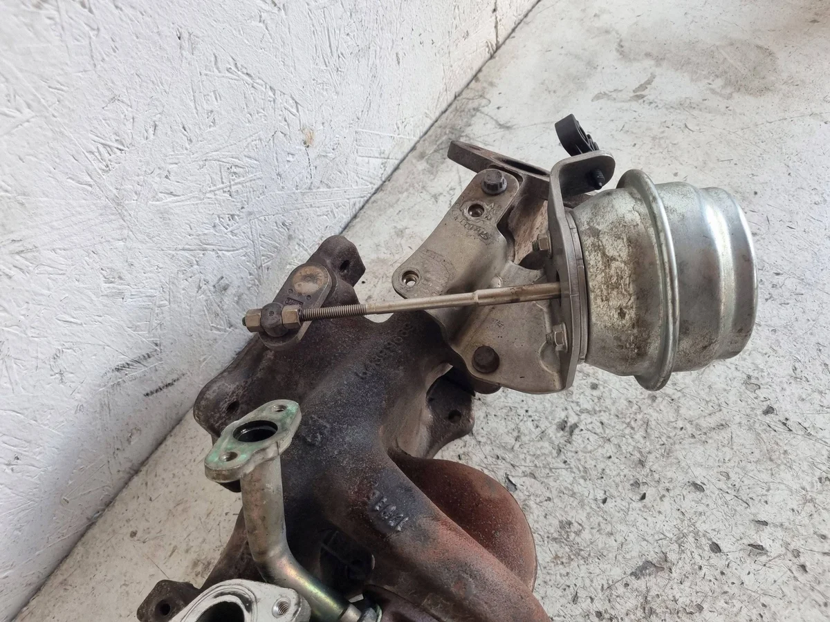 Turbocompresseur Volvo OE 36010146 image 6