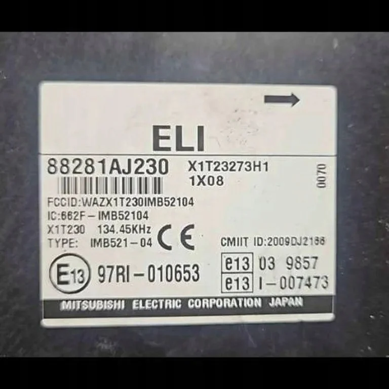 Comfort Module Subaru Outback 88281AJ230 Used image 4