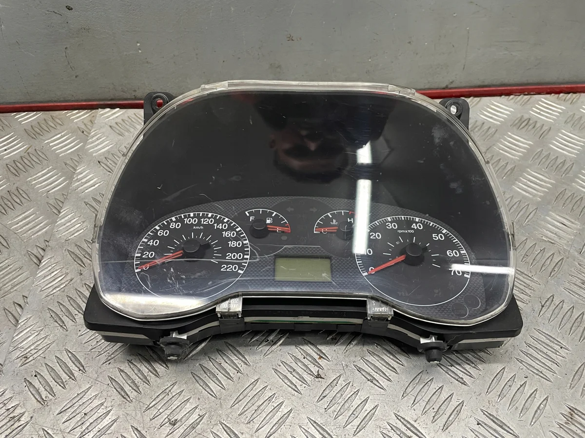 Compteur Fiat Grande Punto 05-12 OEM 45685296447