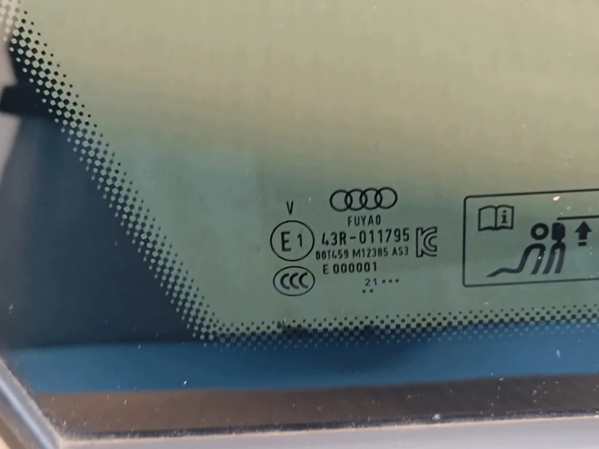 Audi A4 B9 Sedan Cristal Lateral Izquierdo image 6