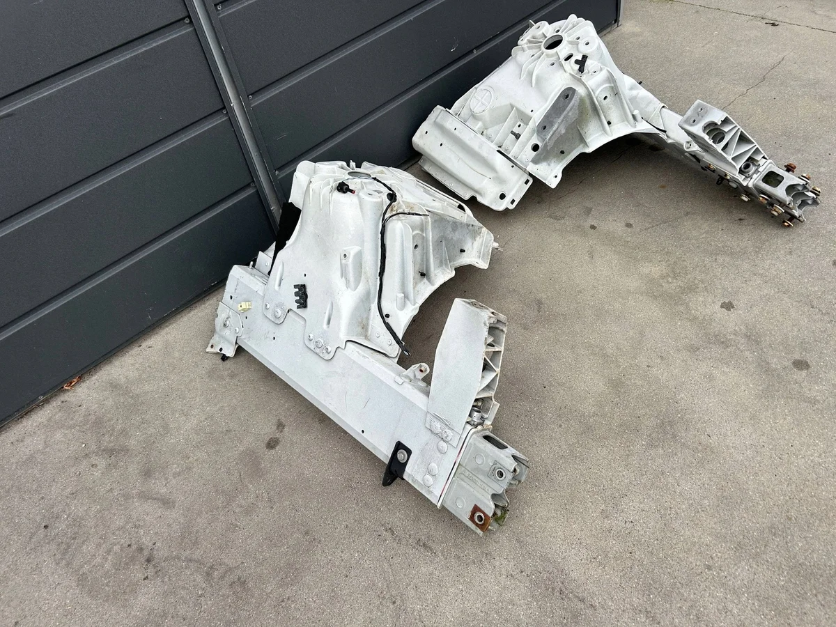 Jaguar F-Type X152 Quart de longeron image 3