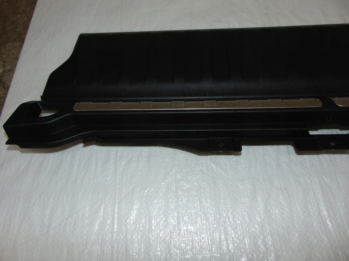 BMW X5 G05 Cubierta Maletero Usada OEM 7438172 image 4