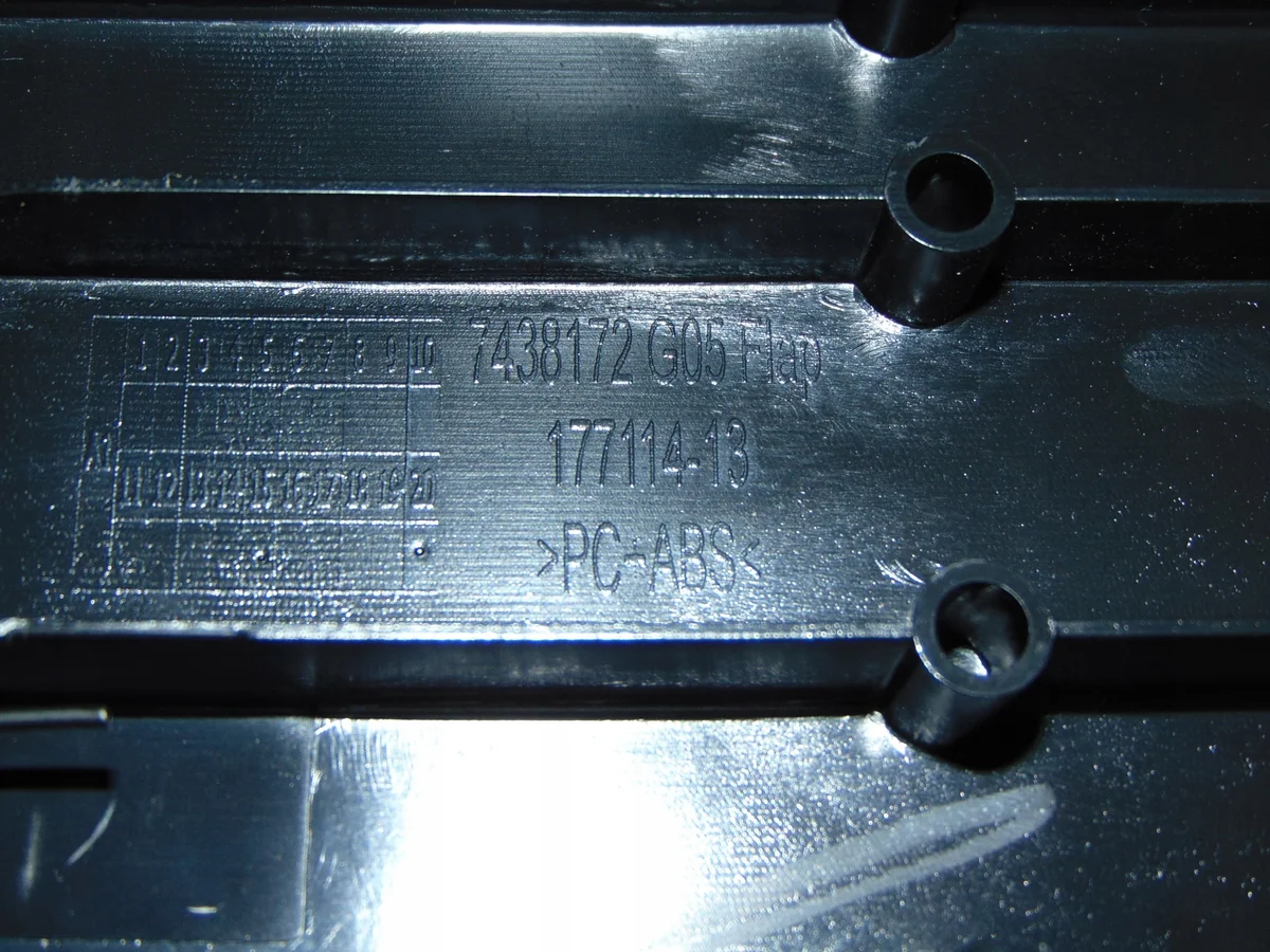 BMW X5 G05 Cubierta Maletero Usada OEM 7438172 image 7