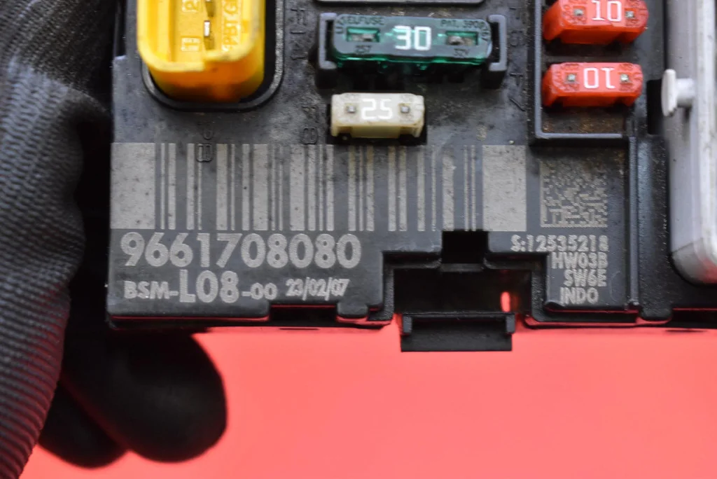 Fuse Box BSM 9661708080 Citroen C4 Grand Picasso