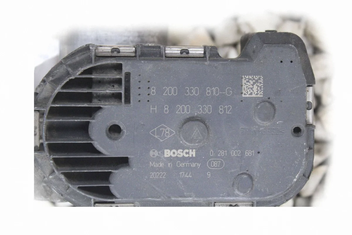 Drosselklappe Nissan 8200330810G gebraucht