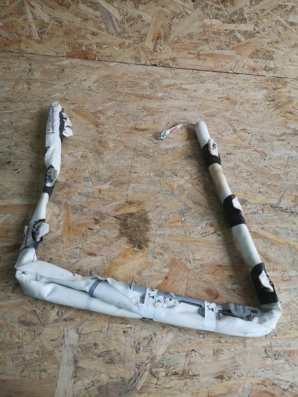 Peugeot 208 II verho oikea 9827991580
