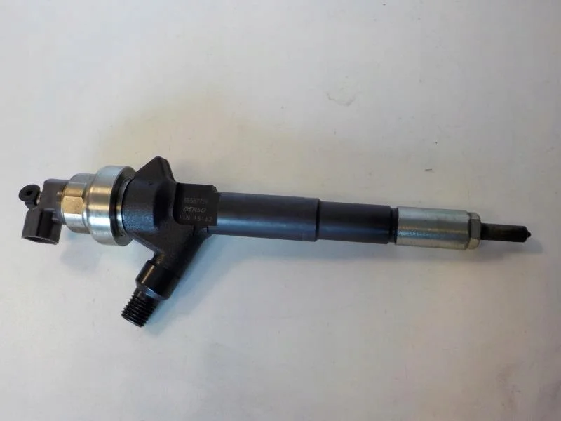 Injector Opel Meriva A 1.7 CDTI 55567729 DEC