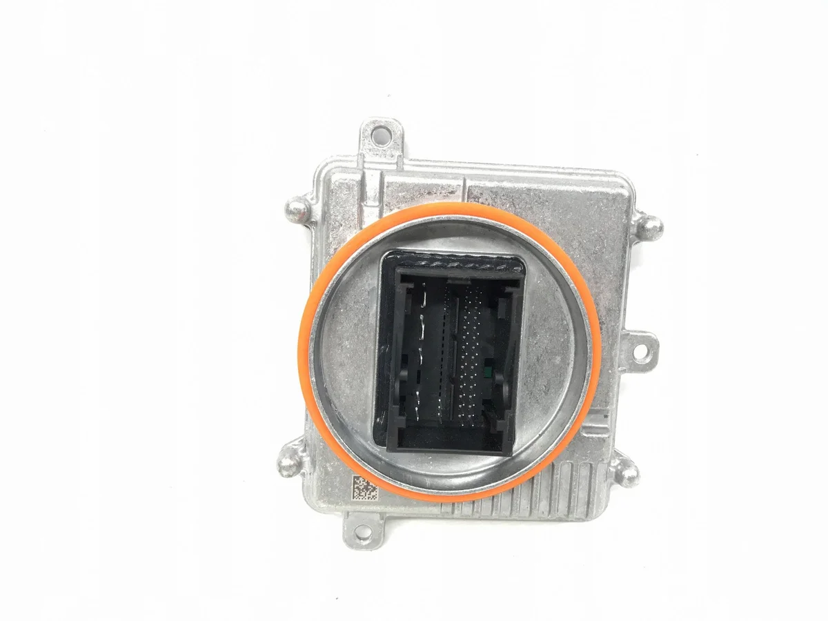 Moduuli LED Skoda Scala 992941571AH Käytetty