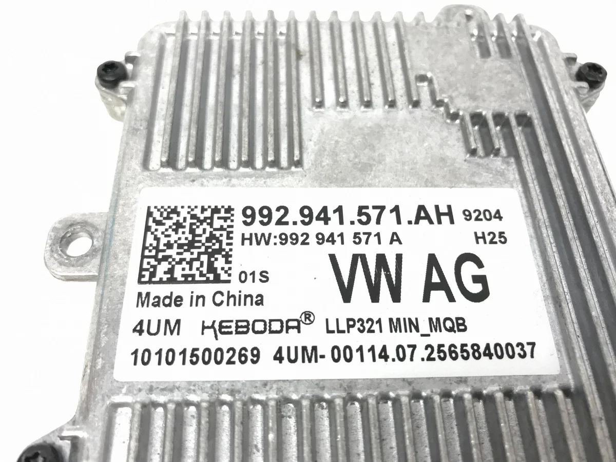 Módulo LED Skoda Scala 992941571AH Usado image 4
