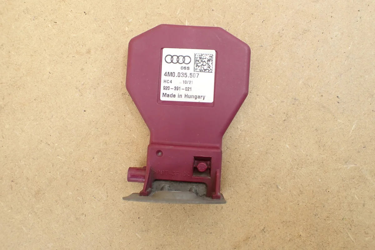 Amplificador Antena Audi Q3 II 4M0035507 image 3