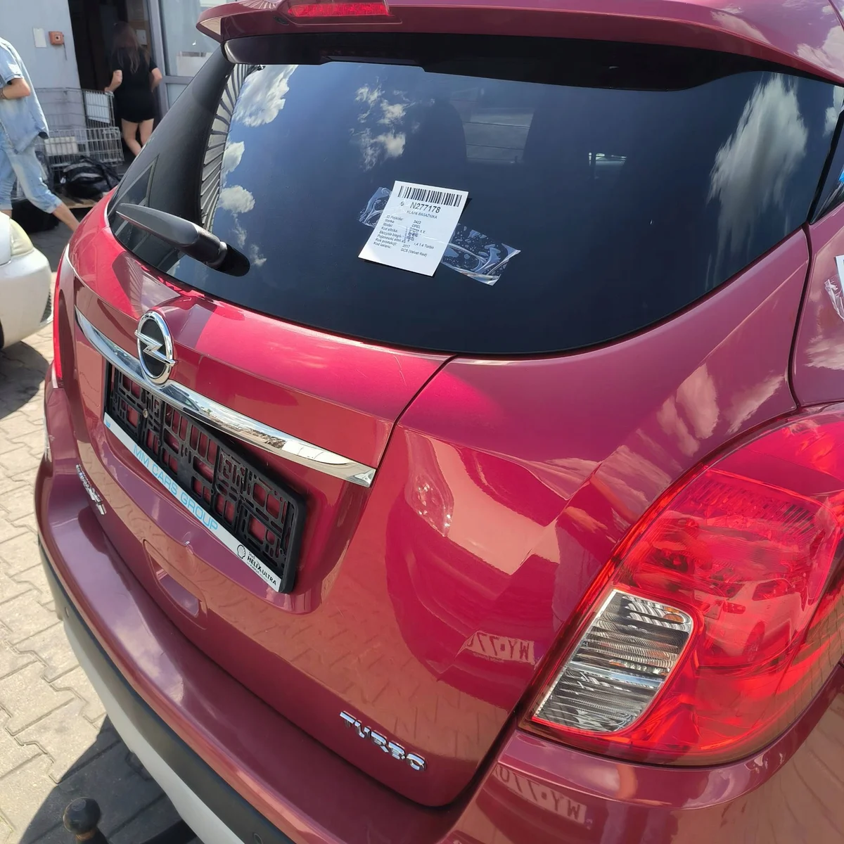 Opel Mokka X takaluukun lasi thumbnail 3