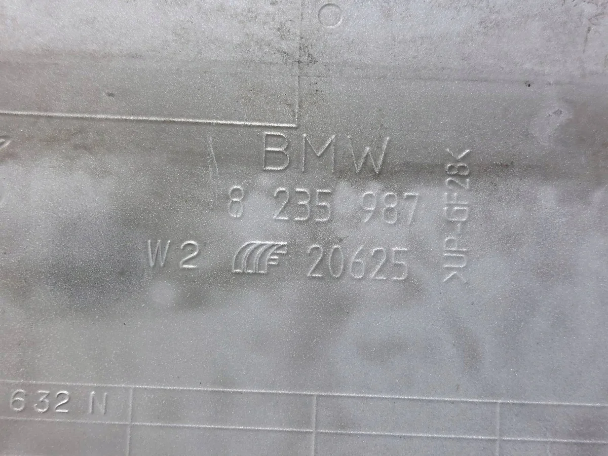 Spoiler toit BMW E46 Touring Kombi OEM 8235987 image 5
