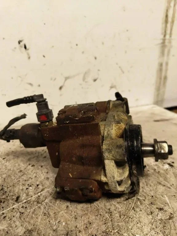 Bomba Combustible Ford Focus II 1.8 TD 2006 image 3