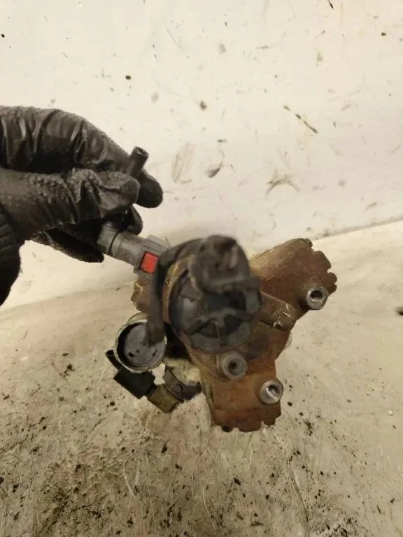 Bomba Combustible Ford Focus II 1.8 TD 2006 image 5
