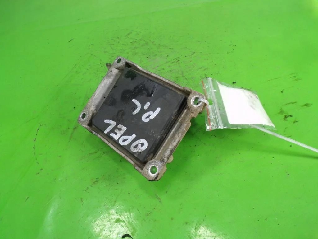 Opel Corsa D Z12XEP Motorcomputer image 3
