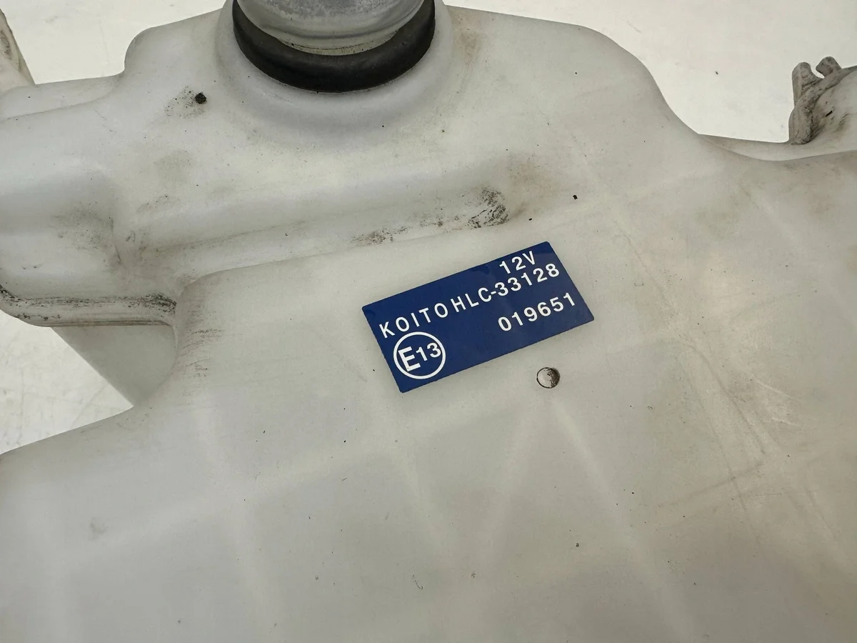 Scheibenwaschbehälter Lexus IS III HLC33128 image 7