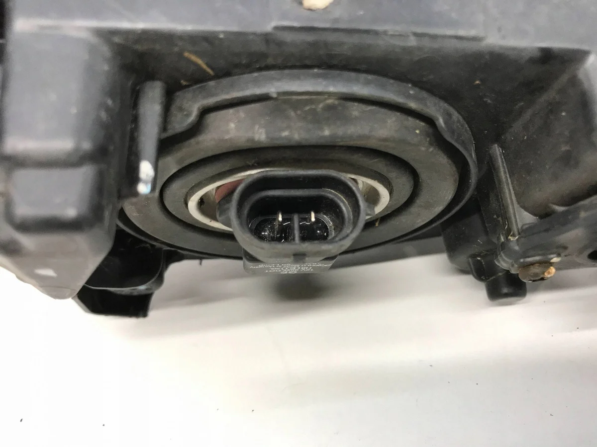 Halogen vänster Hyundai Kona 17-20 92201-J9 image 7