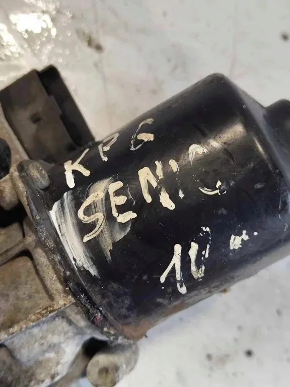 Scheibenwischermotor vorne links Renault Scenic III image 3