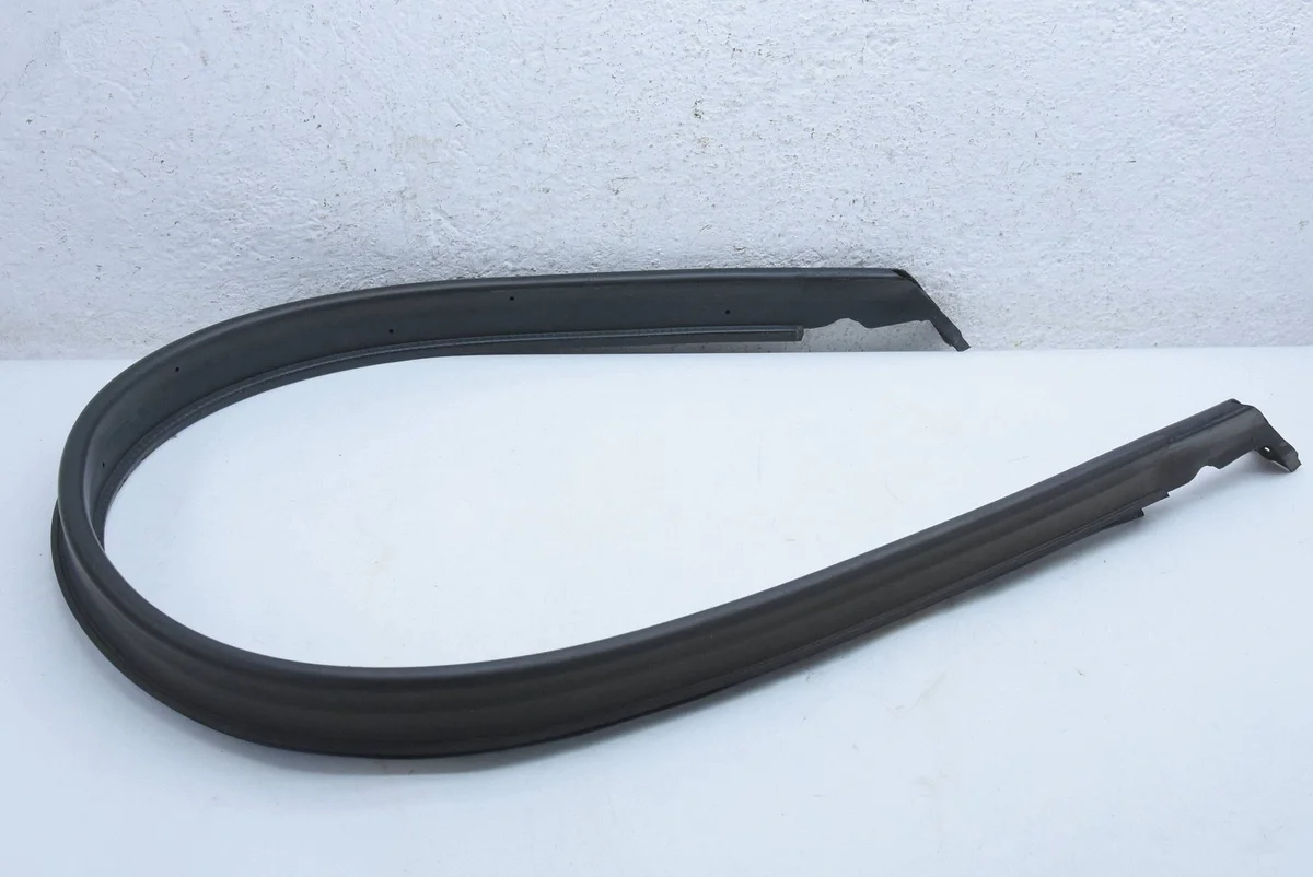 Sello Parabrisas Mercedes-Benz Vito W447 Usado